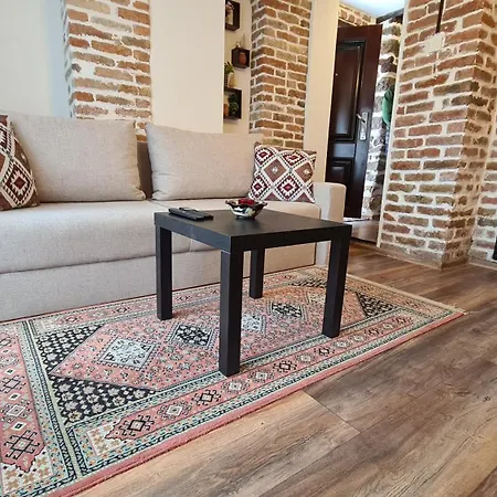 Lazarov - Country Style Luxury Apartment Veliko Tarnovo